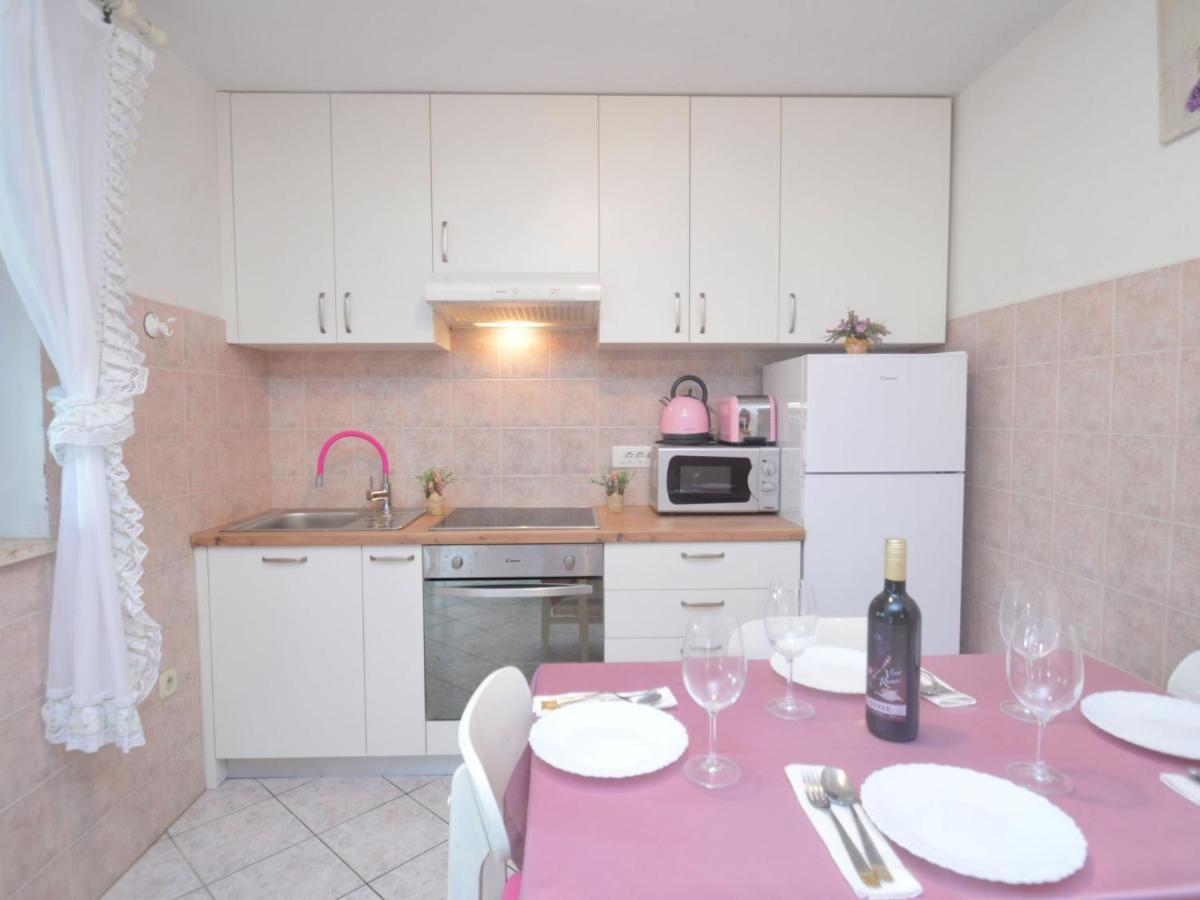 Holiday Home Nikolina - Roj412 By Interhome Sveti Petar u Sumi Exterior foto